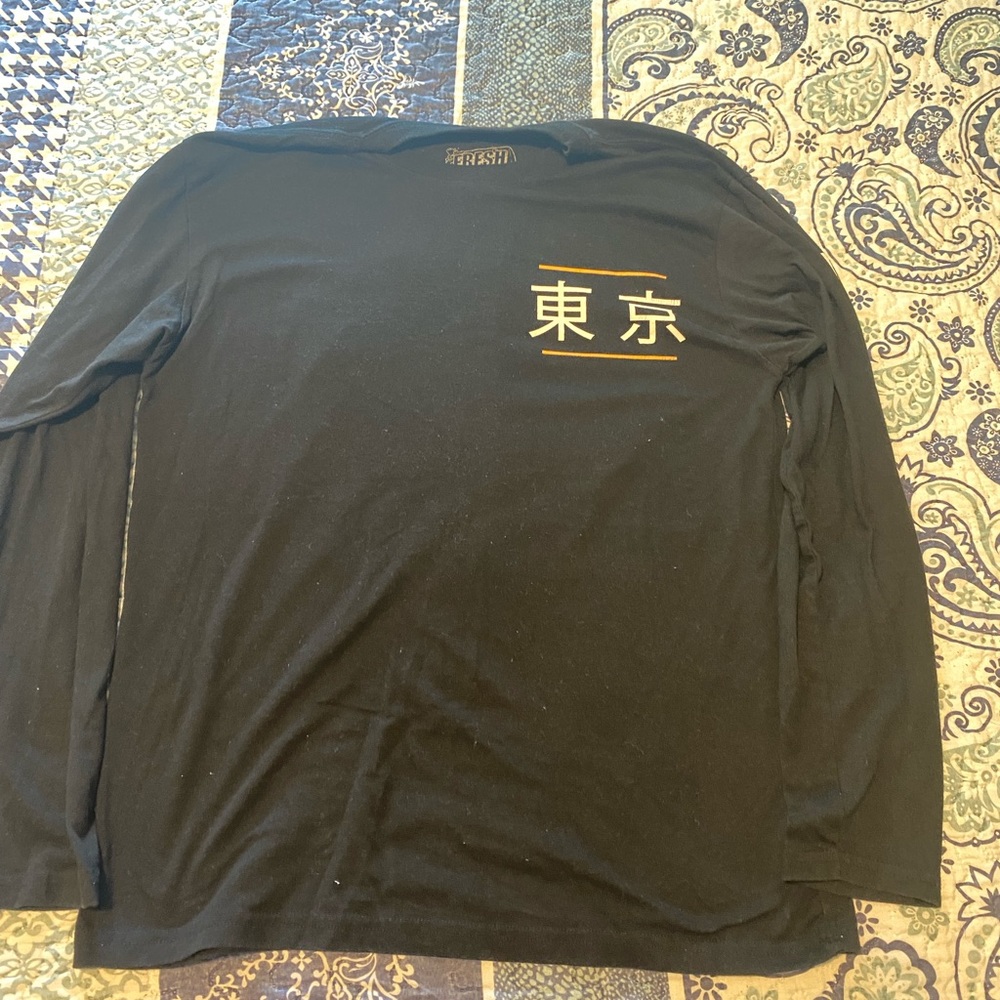 Fresh Laundry Black Long Sleeve Graphic Tee-shirt [GOOD CONDITION]
